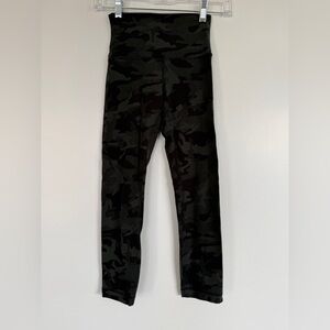Lululemon Align High Rise Crop Camo Green & Black Legging, Sz 2